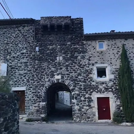 Maison Familiale Au Coeur D'un Village Typique